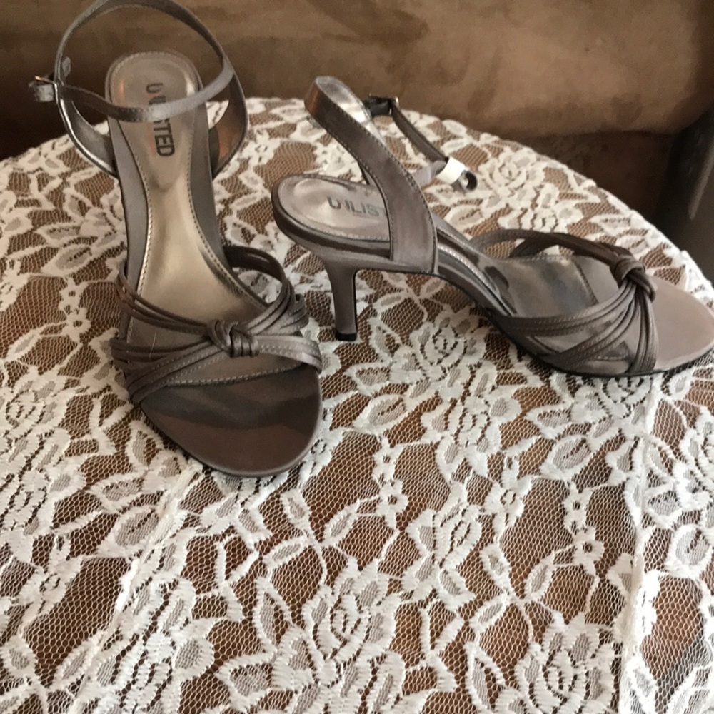 Shoes - Picture 2 of 2